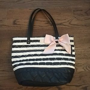 ❇️NEW!❇️ Betsey Johnson Be Mine Tote